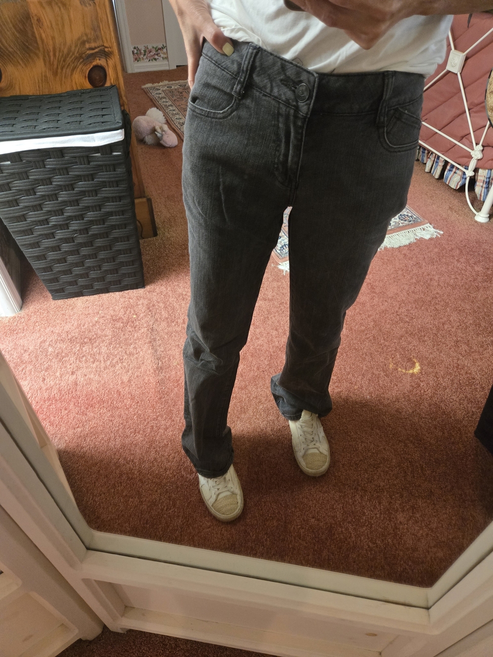 Vintage Sasson Jeans Women's Straight-Leg Jeans in Charcoal Black